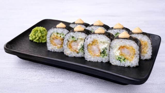 Shrimp tempura roll